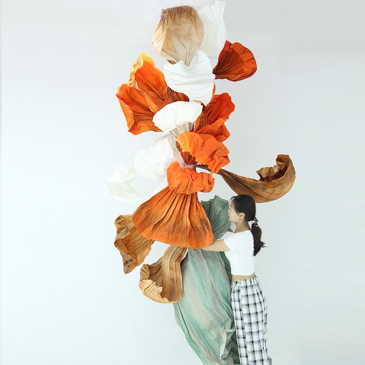 Orange qog'oz badiiy o'rnatish